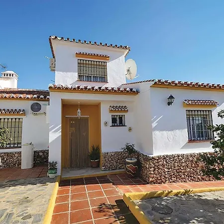 Sleeps 8 Air Con Wifi Nerja