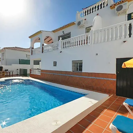 Sleeps 8 Air Con Wifi * Nerja
